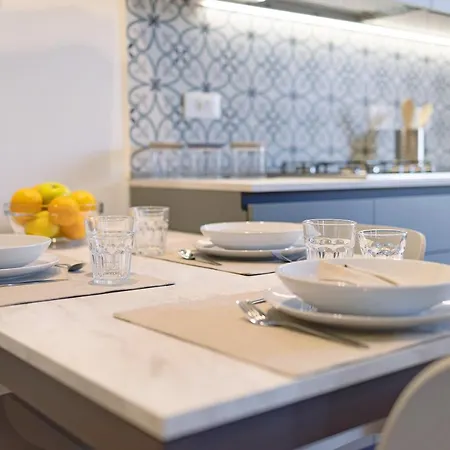 Victoria Family * Diano Marina