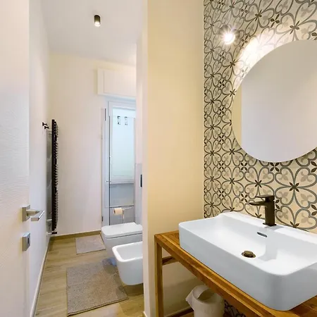 Victoria Family Diano Marina