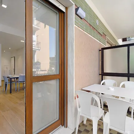 Victoria Family Apartment Diano Marina
