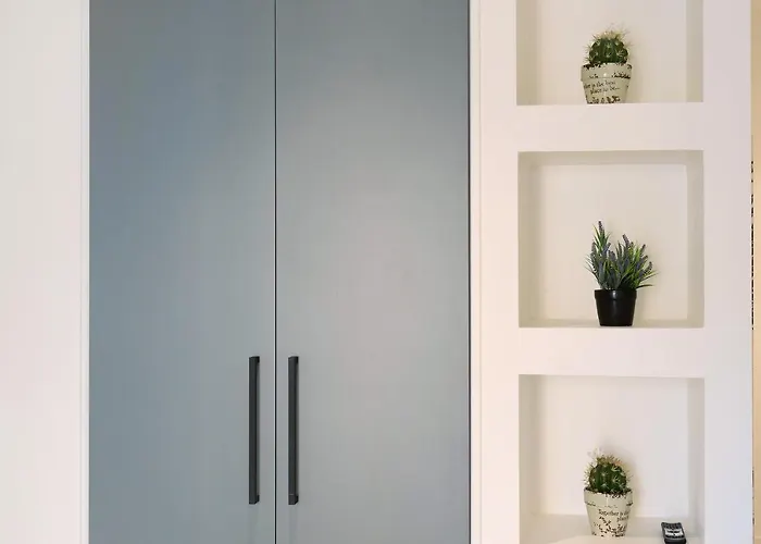 Victoria Family Diano Marina