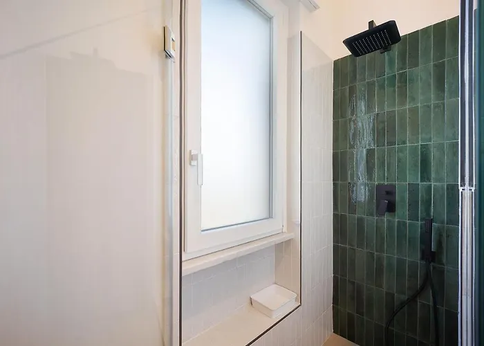 Victoria Family Diano Marina